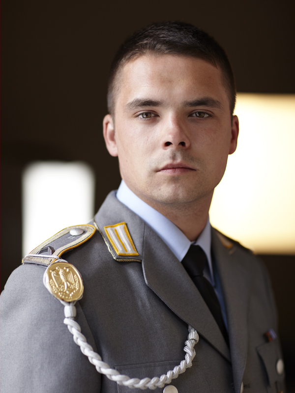 Félix, Militaire